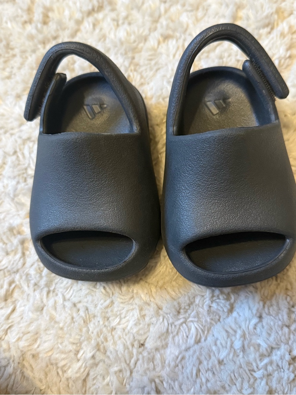 Yeezy Kids Black Open-Toe Slide Sandals with Back Strap